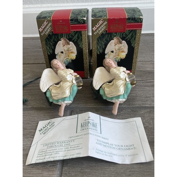 Hallmark Other - HALLMARK KEEPSAKE MAGIC LIGHTED ORNAMENT LIGHTING THE WAY 1995